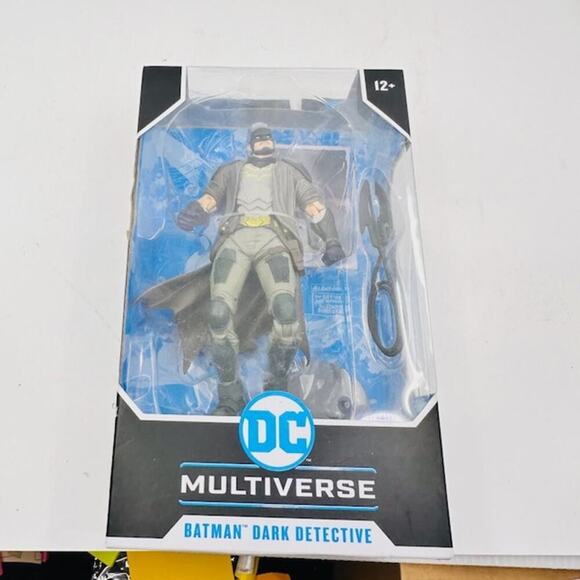 NEW DC Multiverse Batman Dark Detective Future State Action Figure 7" - Picture 2 of 7